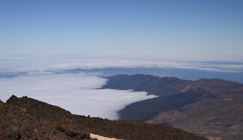 Nationalpark Teide mit Blick über den Wolken
